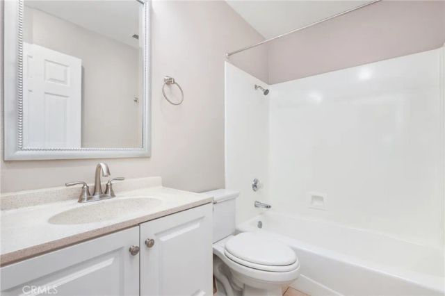 124 S Valencia, La Habra, CA 90631