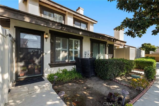 124 S Valencia, La Habra, CA 90631