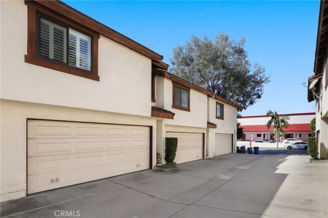 124 S Valencia, La Habra, CA 90631