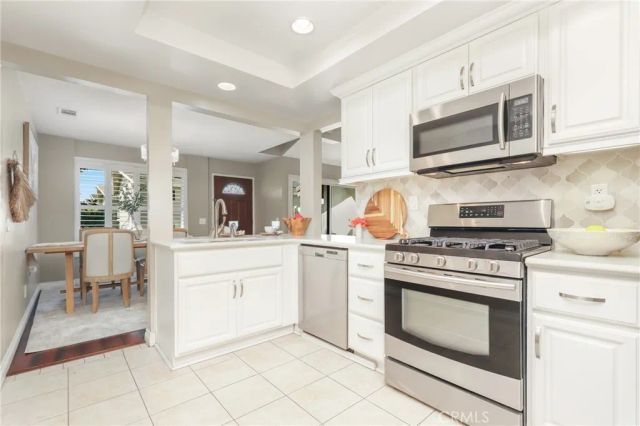 124 S Valencia, La Habra, CA 90631