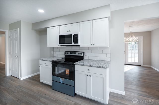 2816 Corlington Drive, Dayton, OH 45440