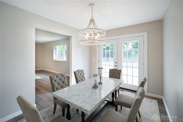 2816 Corlington Drive, Dayton, OH 45440