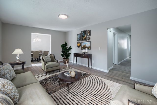 2816 Corlington Drive, Dayton, OH 45440