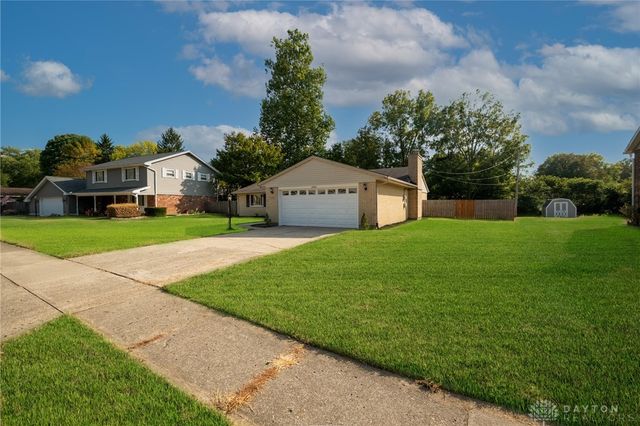 2816 Corlington Drive, Dayton, OH 45440