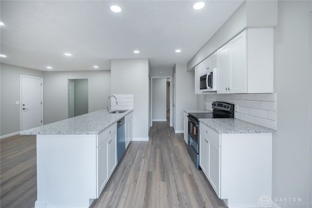 2816 Corlington Drive, Dayton, OH 45440