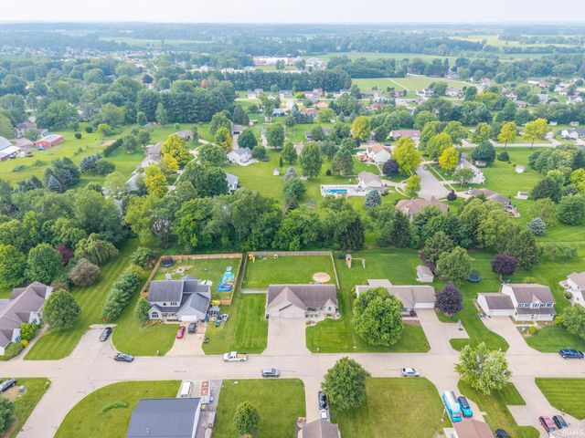 18620 Monticello Drive, Goshen, IN 46528