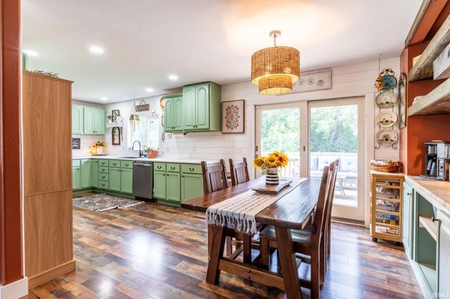 18620 Monticello Drive, Goshen, IN 46528