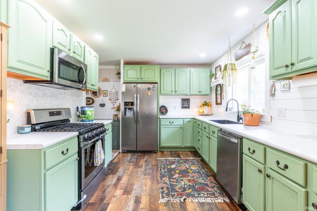 18620 Monticello Drive, Goshen, IN 46528