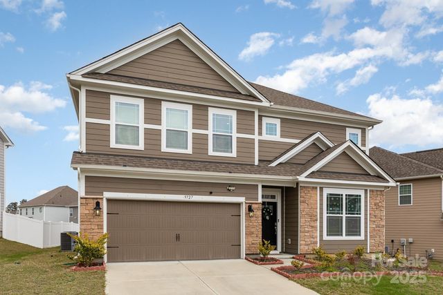 9727 White Chapel Drive NW, Concord, NC 28027