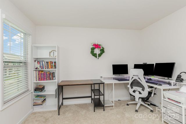 9727 White Chapel Drive NW, Concord, NC 28027