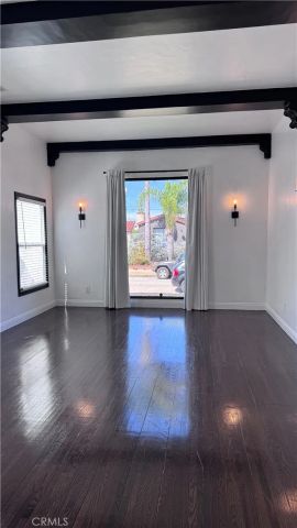 1260 W 81st, Los Angeles, CA 90044