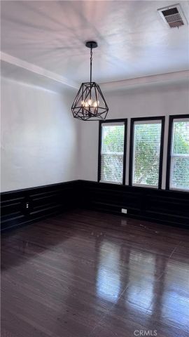 1260 W 81st, Los Angeles, CA 90044