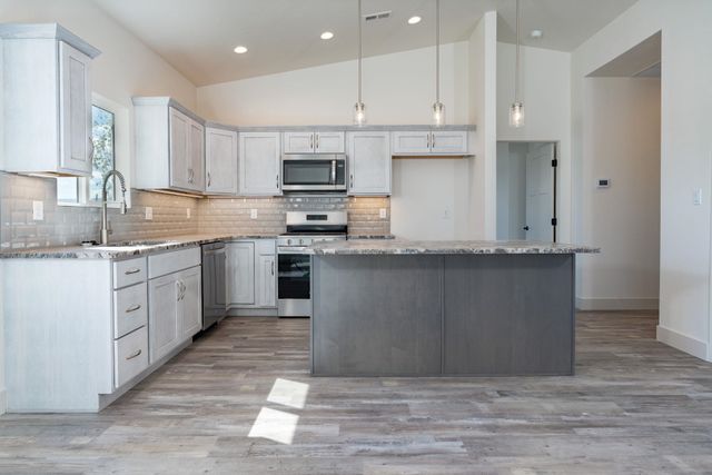 3313 Pyrus Street, Clifton, CO 81520