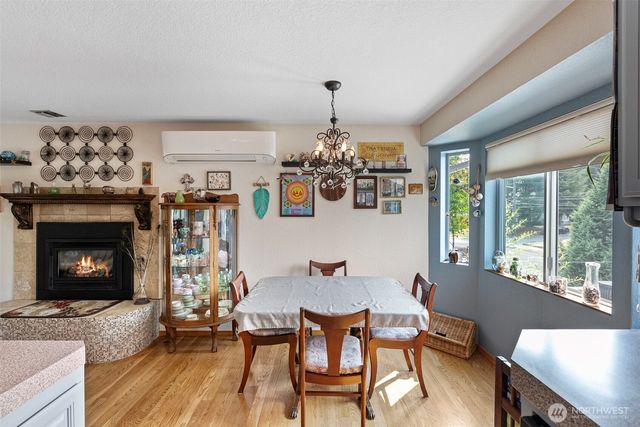5709 N 48th Street, Tacoma, WA 98407