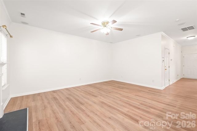 15583 Stronvar House Lane, Charlotte, NC 28277