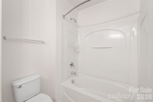 15583 Stronvar House Lane, Charlotte, NC 28277