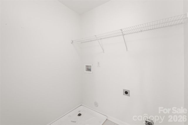15583 Stronvar House Lane, Charlotte, NC 28277