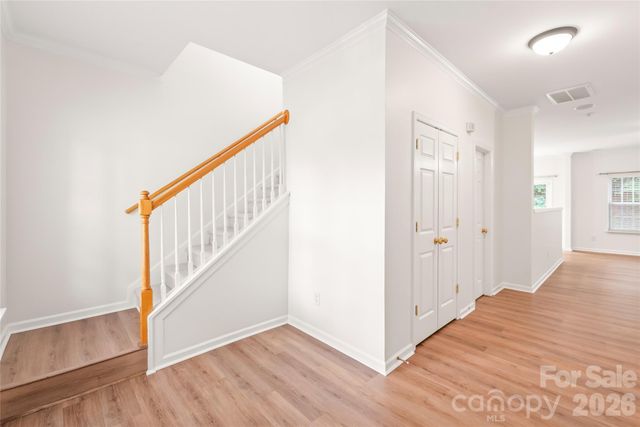 15583 Stronvar House Lane, Charlotte, NC 28277