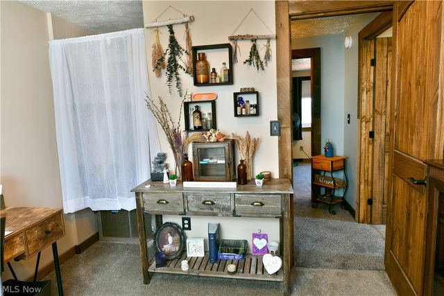 1317 Cedarwood Drive, Mineral Ridge, OH 44440