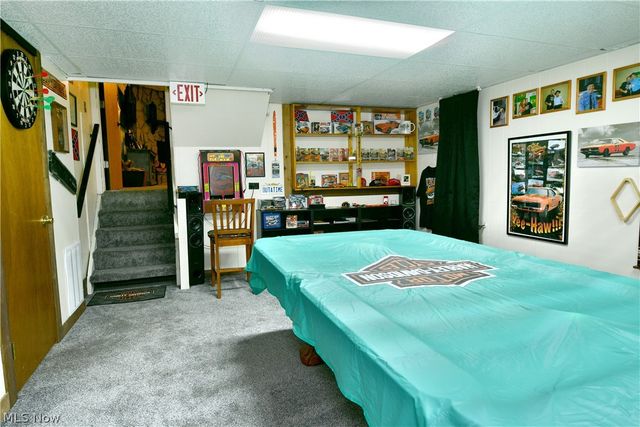 1317 Cedarwood Drive, Mineral Ridge, OH 44440