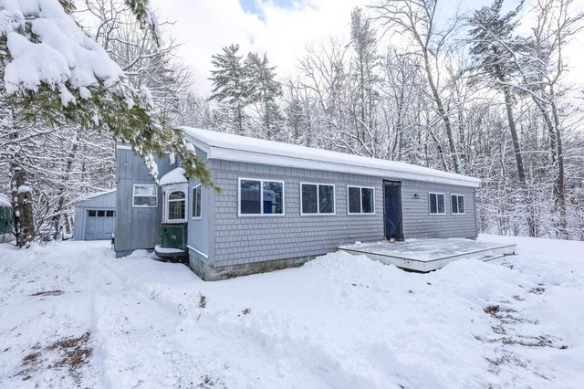 129 Mountain Base Road, Goffstown, NH 03045