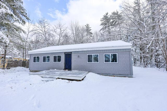 129 Mountain Base Road, Goffstown, NH 03045