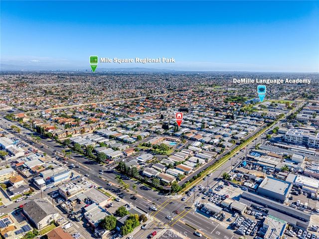 8200 Bolsa 32, Midway City, CA 92655