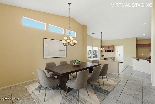 2646 E Barclay Court, Green Valley, AZ 85614