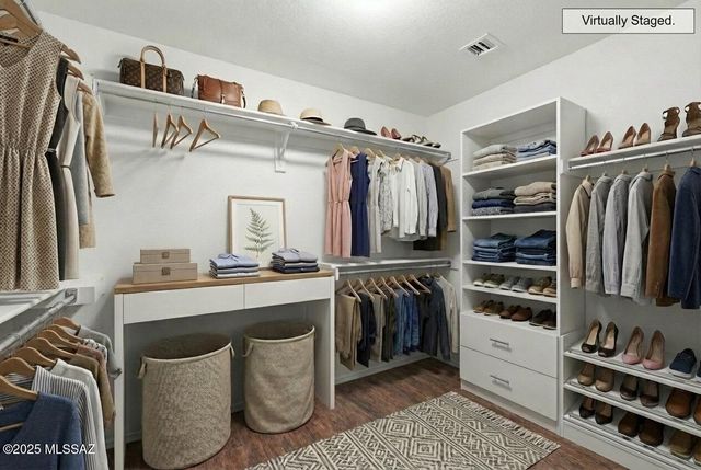 2646 E Barclay Court, Green Valley, AZ 85614