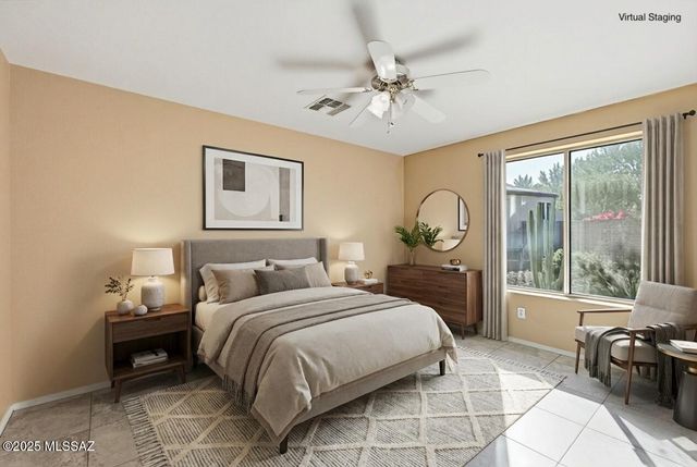 2646 E Barclay Court, Green Valley, AZ 85614