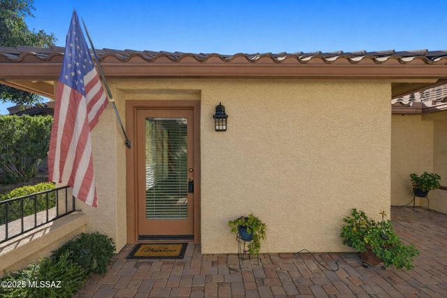 2646 E Barclay Court, Green Valley, AZ 85614