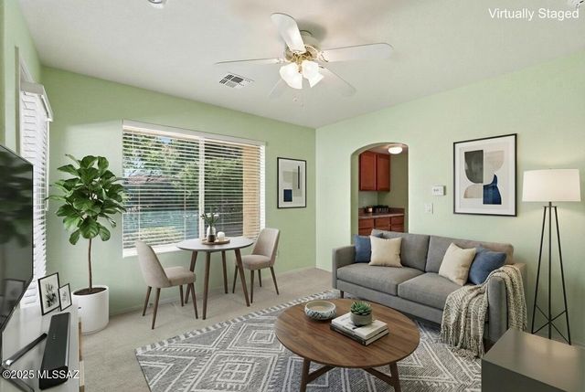 2646 E Barclay Court, Green Valley, AZ 85614