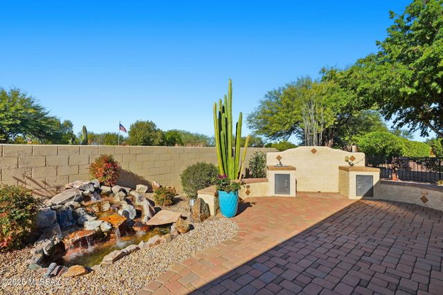 2646 E Barclay Court, Green Valley, AZ 85614
