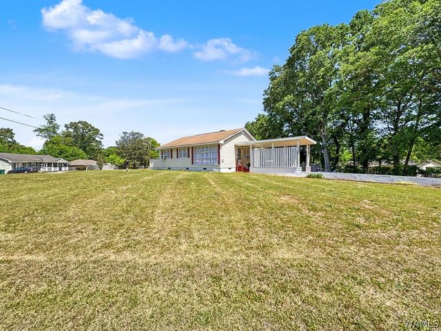 5908 17th Street E, Cottondale, AL 35453