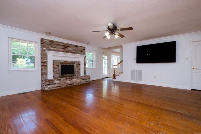 56 Brandon Road, Mayflower, AR 72106