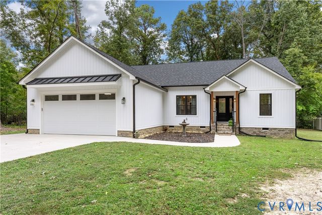 1817 Bogese Dr, Petersburg, VA 23805