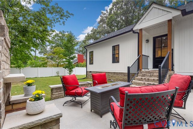1817 Bogese Dr, Petersburg, VA 23805