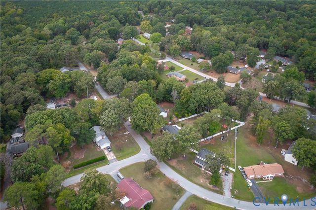 1817 Bogese Dr, Petersburg, VA 23805