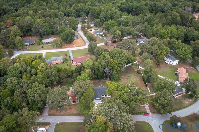 1817 Bogese Dr, Petersburg, VA 23805