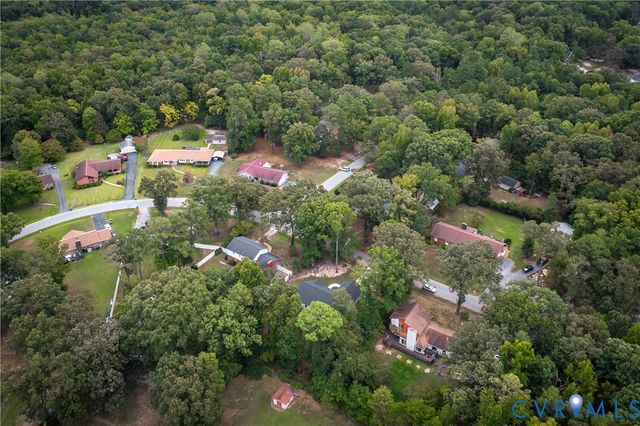 1817 Bogese Dr, Petersburg, VA 23805