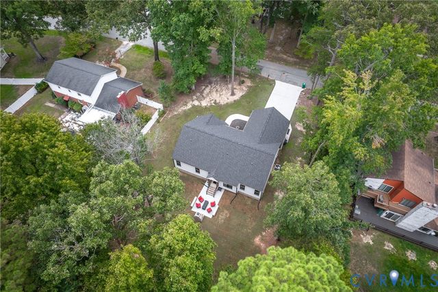 1817 Bogese Dr, Petersburg, VA 23805