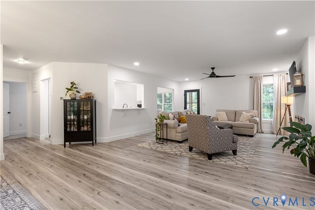 1817 Bogese Dr, Petersburg, VA 23805