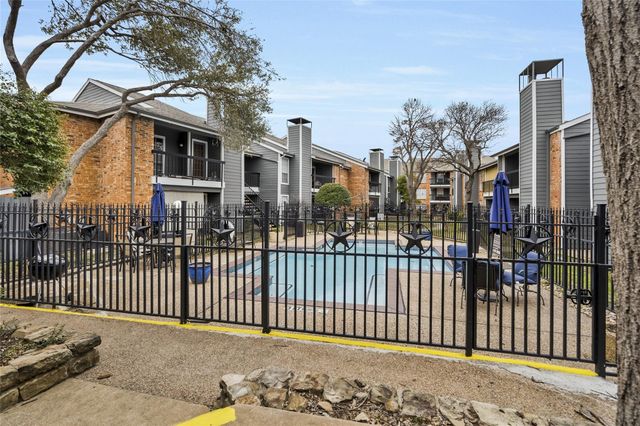 18333 Roehampton Drive 527, Dallas, TX 75252