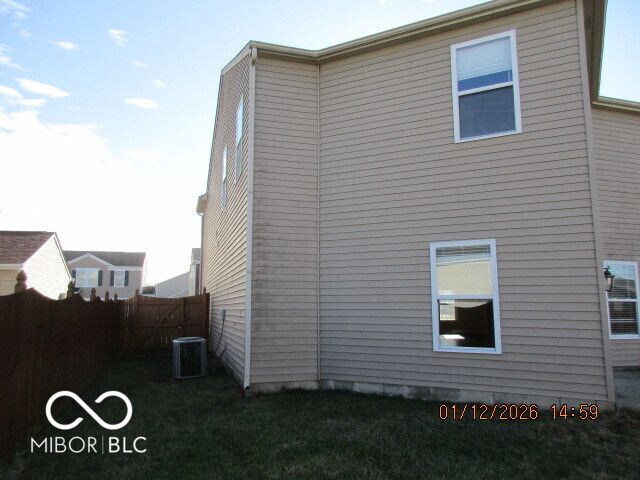 1120 Central Park Drive, Shelbyville, IN 46176