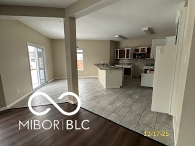 1120 Central Park Drive, Shelbyville, IN 46176