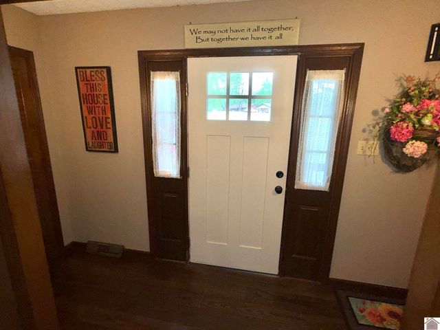 191 State Route 2205, Mayfield, KY 42066