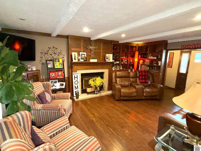 191 State Route 2205, Mayfield, KY 42066