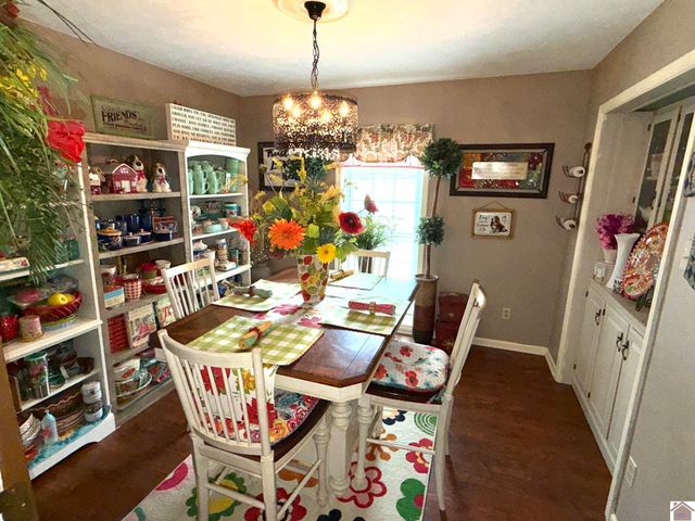 191 State Route 2205, Mayfield, KY 42066