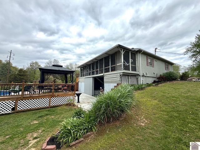 191 State Route 2205, Mayfield, KY 42066