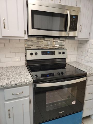 807 MCLAIN COURT, Tavares, FL 32778